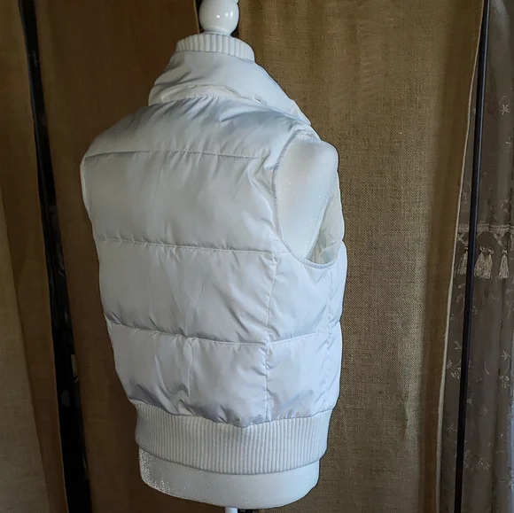 Merona | White Puff Vest - Picture 5 of 9